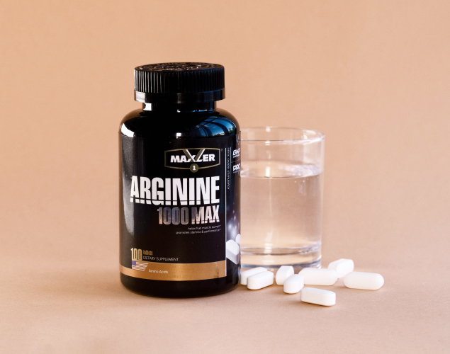 Arginine 1000 MAX bottle and tablets