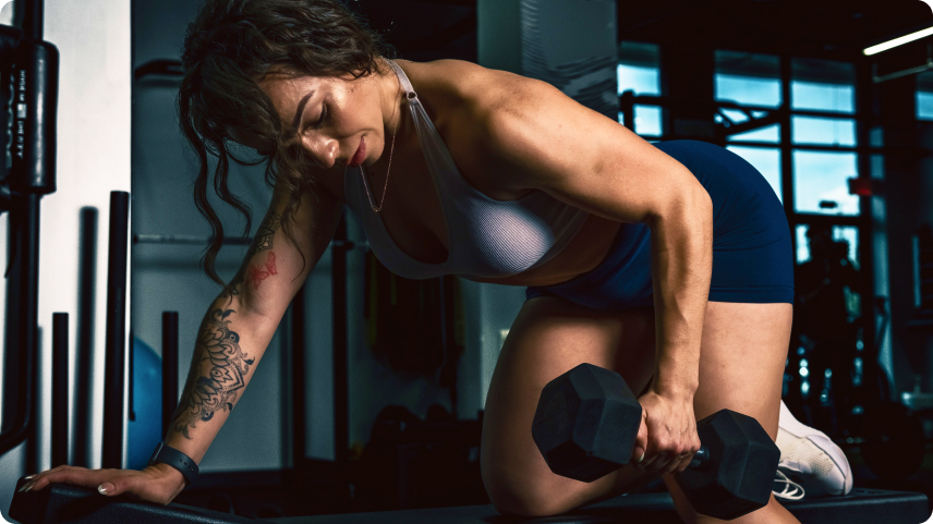 A woman doing weightlifting